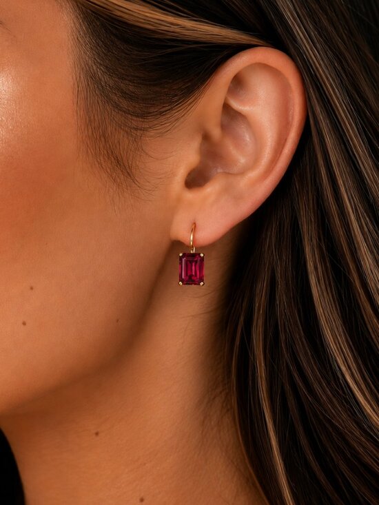 Jewelry - “Patricia” - Burgundy Gold Earrings ✨